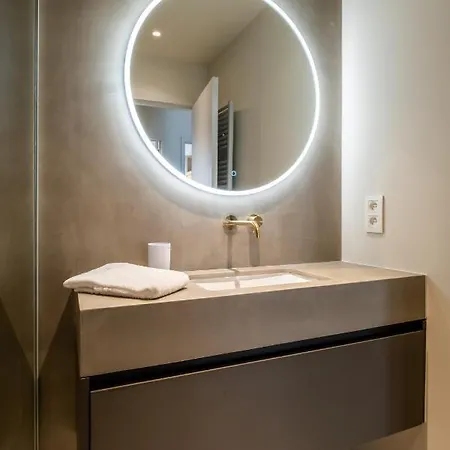 - Maja - Peaceful Luxurious Appt Near The In Apartamento
