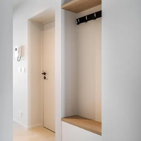 - Maja - Peaceful Luxurious Appt Near The In Apartamento *